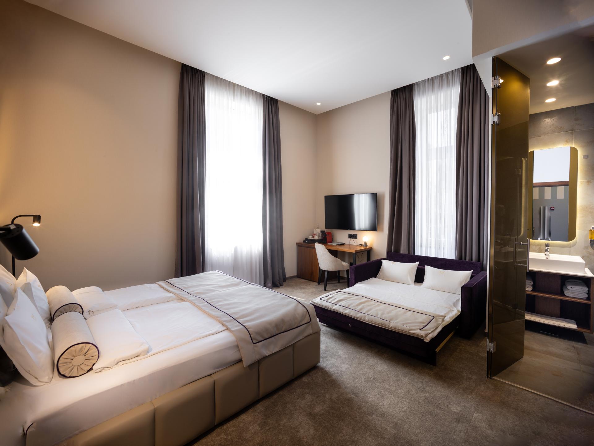 3.jpg - Deluxe Double or Twin Room - Maison Royale Beograd